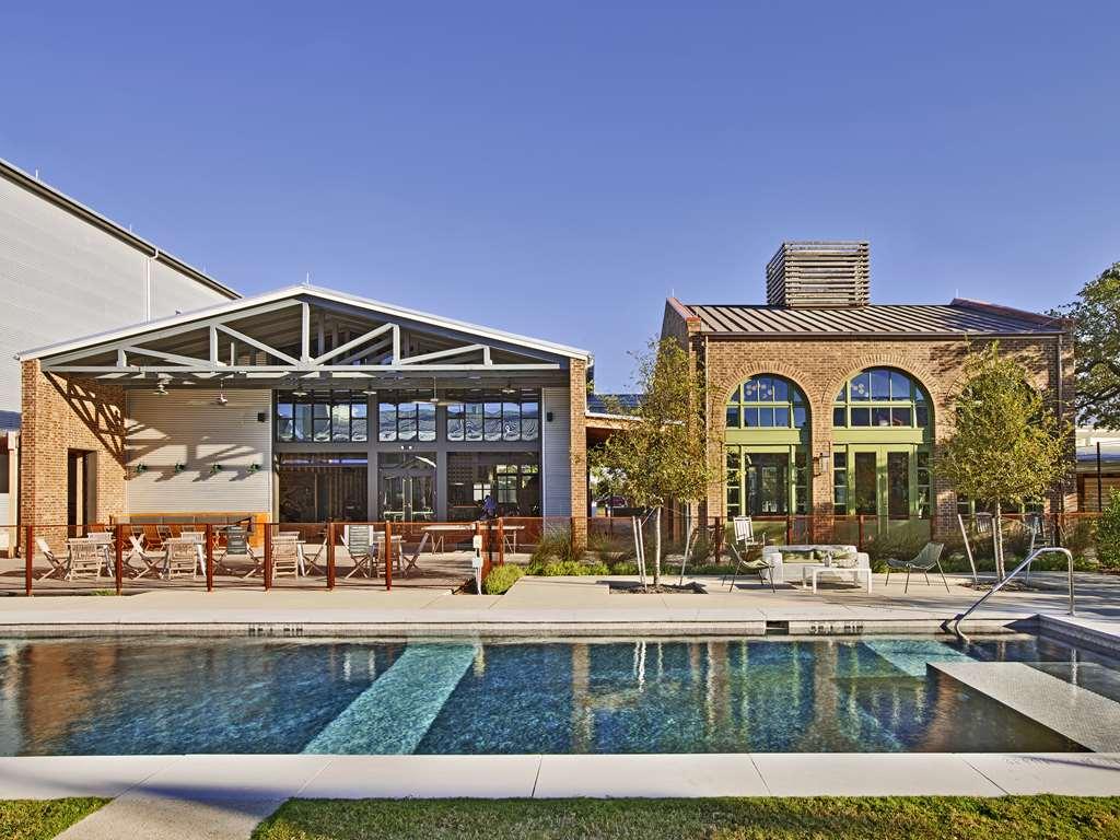 Cavalry Court, By Valencia Hotel Collection College Station Bekvämligheter bild