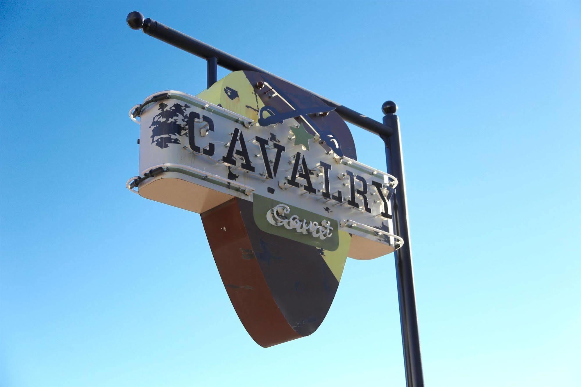 Cavalry Court, By Valencia Hotel Collection College Station Exteriör bild