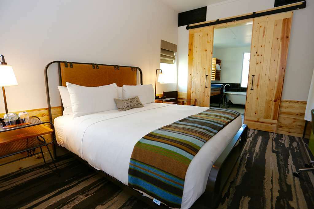 Cavalry Court, By Valencia Hotel Collection College Station Rum bild
